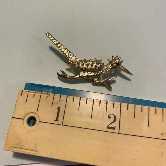Rare Vintage Roadrunner Brooch Silver plated Rhinestone Blinks - Picture 3 of 3